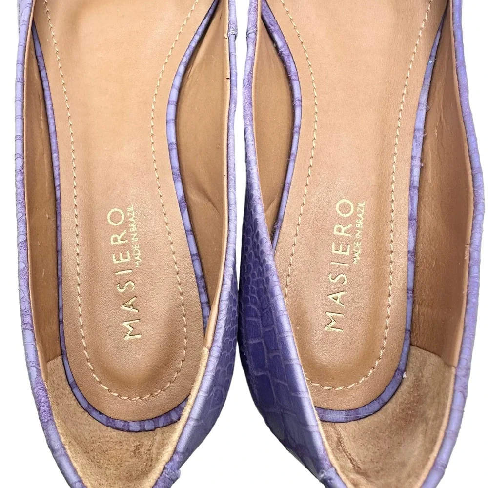 Masiero | Women | Lavender Croc Embossed Round Toe Leather Flats | Size 7